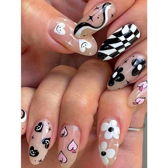 New Medium Oval Almond Heart Doodle Heart Flower Painted Press Glue On Nails Y2k - Picture 1 of 1